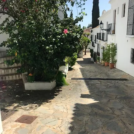 Apartamento Camino De La Cruz Marbella