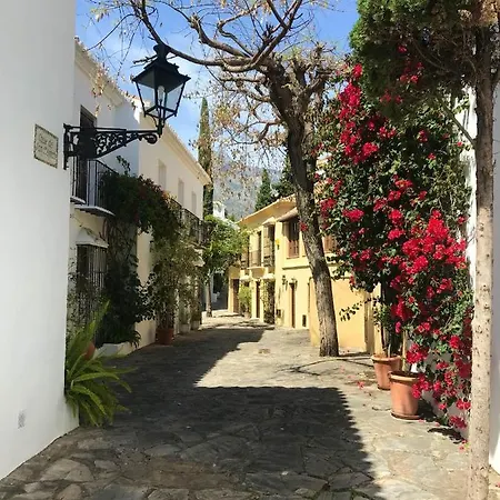 Camino De La Cruz Apartamento Marbella